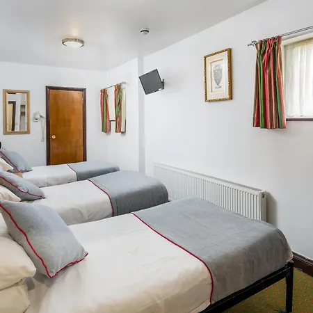 Oyo Abbey Hotel, London Shepherd'S Bush Market Exterior photo