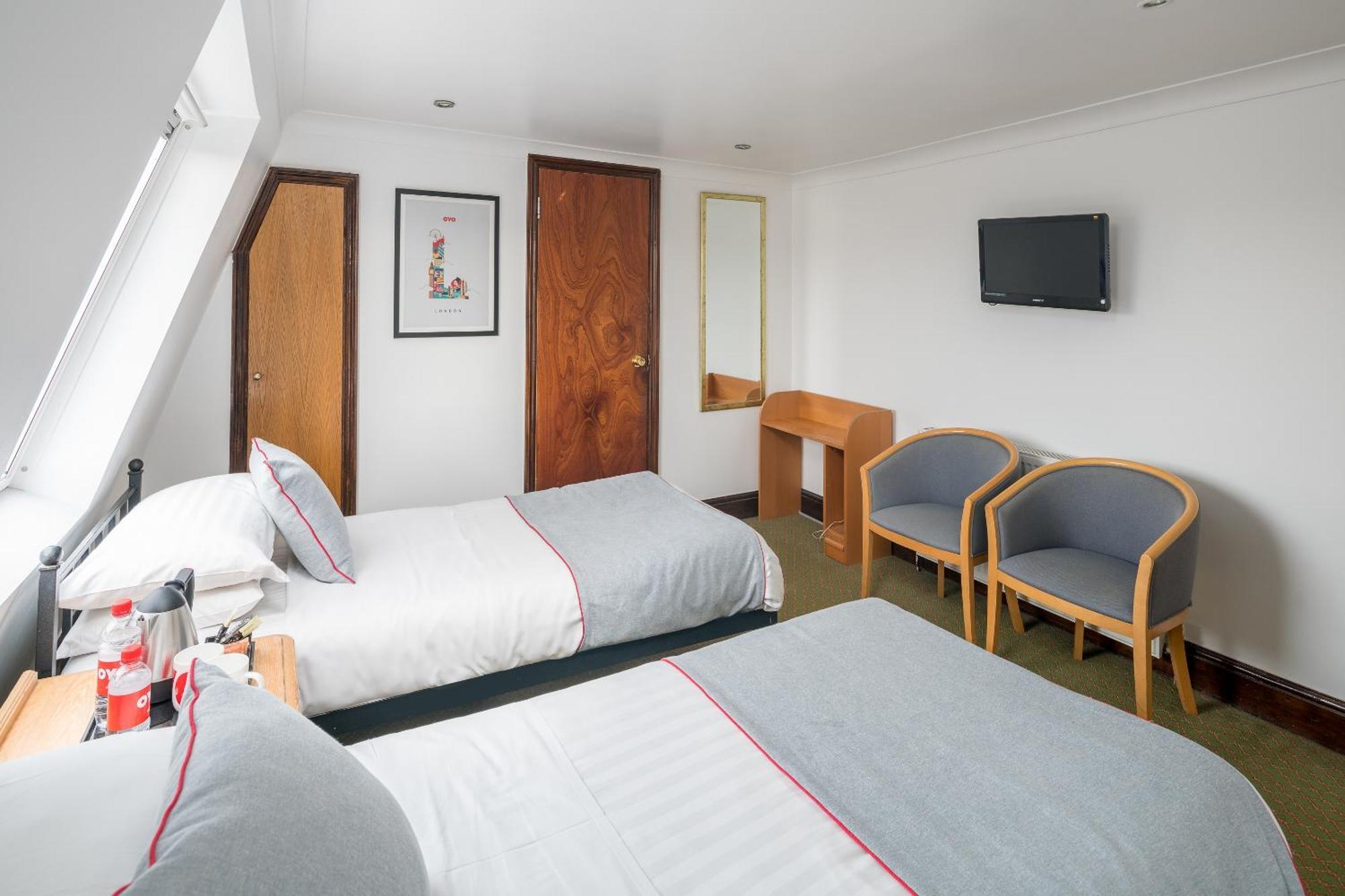 Отель Oyo Abbey Hotel, Shepherd's Bush Market